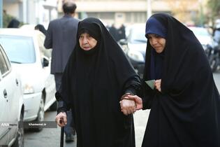 دومین شب عزاداری حضرت فاطمةالزهرا(س) با حضور زهبر م انقلاب