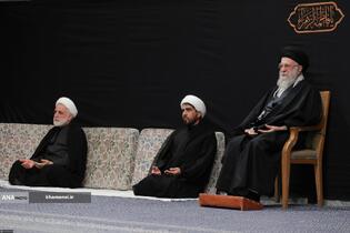 دومین شب عزاداری حضرت فاطمةالزهرا(س) با حضور زهبر م انقلاب