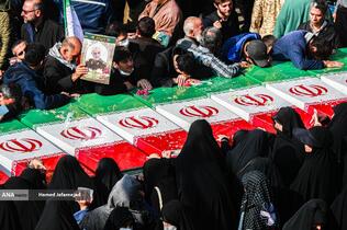 تشییع پیکر مطهر 100 شهید گمنام - معراج شهدا