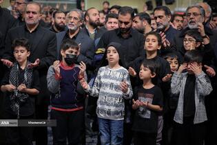 آخرین شب عزاداری شهادت حضرت زهرا(س) در حسینیه امام خمینی(ره)