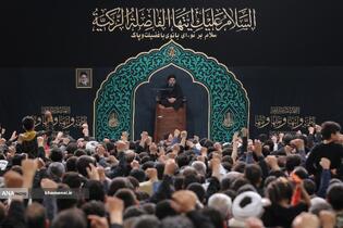 آخرین شب عزاداری شهادت حضرت زهرا(س) در حسینیه امام خمینی(ره)