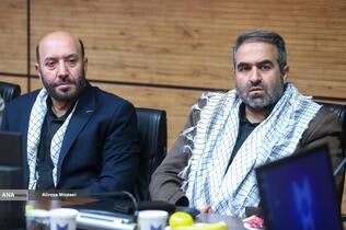 نشست جمعی از بسیجیان با بیژن رنجبر رئیس دانشگاه آزاد اسلامی