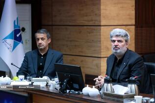 نشست جمعی از بسیجیان با بیژن رنجبر رئیس دانشگاه آزاد اسلامی