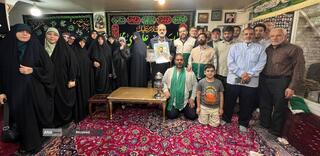 دیدار خادمیاران و یاوران رضوی با خانواده شهید محمدعلی علیزاده