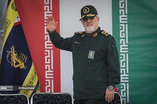 سرلشکر پاسدار محمد پاکپور فرمانده کل سپاه پاسداران انقلاب اسلامی در رزمایش اقتدار بسیج پایتخت