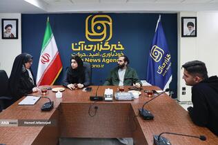 میزگرد روز دانشجویی با حضور محمد تقی زاده بیرامی معاون علمی بسیج دانشجویی دانشکده فنی دانشگاه تهران،محمدمهدی بهرامی عضو شورای صنفی دانشگاه علامه طباطبایی و صبا سالم (انجمن علمی)