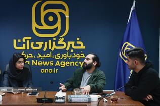 میزگرد روز دانشجویی با حضور محمد تقی زاده بیرامی معاون علمی بسیج دانشجویی دانشکده فنی دانشگاه تهران،محمدمهدی بهرامی عضو شورای صنفی دانشگاه علامه طباطبایی و صبا سالم (انجمن علمی)