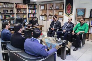 بازدیدمهدی قمی شهردار منطقه 11 تهران از خبرگزاری آنا