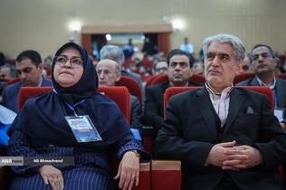 عباس سروش رئیس دانشگاه صنعتی امیرکبیرو فرزانه انصاری رئیس سازمان ملی استاندارد