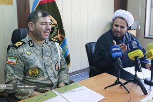 امیر سرتیپ دوم حمید صمیمی پور فرمانده دژبان کل ارتش و حجت الاسلام یعقوب علی سلیمانی تبار رئیس عقیدتی سیاسی دژبان کل ارتش جمهوری اسلامی