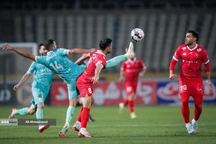 هفته سیزدهم لیگ برتر فوتبال؛ پرسپولیس - پیکان