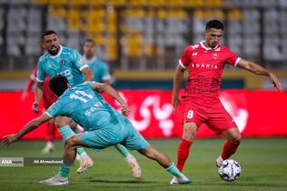 هفته سیزدهم لیگ برتر فوتبال؛ پرسپولیس - پیکان
