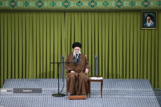 دیدار هزاران نفر از مداحان و ستایشگران اهل بیت(ع) با رهبر معظم انقلاب