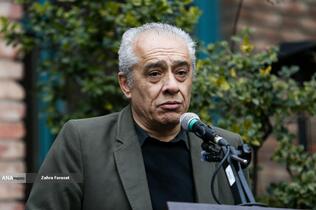 خسرو والی&zwnj;زاده، برادرزاده منوچهر والی&zwnj;زاده