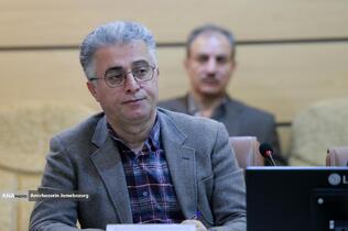 آقای اشرفی پور معاون امور جنگل