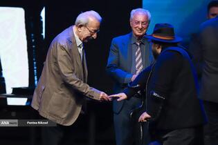 رضا صادقی در بیستمین مراسم شب موسیقی