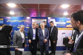 بازدید سرلشکر محمد باقری رئیس ستادکل نیروهای مسلح از نمایشگاه علمی دانشگاه آزاد 