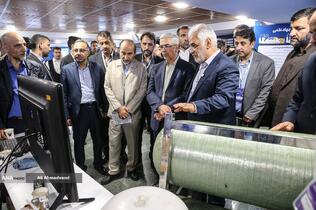 بازدید سرلشکر محمد باقری رئیس ستادکل نیروهای مسلح از نمایشگاه علمی دانشگاه آزاد 