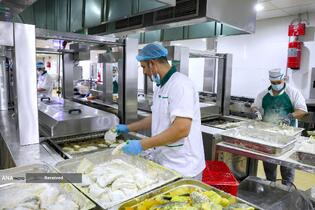 بازدید حجت الاسلام سید عبدالفتاح نواب سرپرست حجاج ایرانی از روند خدمت رسانی به زائران حج