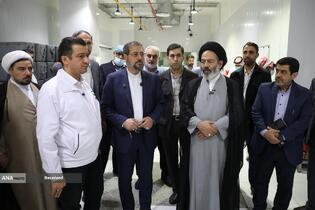 بازدید حجت الاسلام سید عبدالفتاح نواب سرپرست حجاج ایرانی و علیرضا بیات رئیس سازمان حج و زیارت از آشپزخانه ابوسرحد مکه