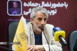 نضال حماده نویسنده لبنانی در آیین رونمایی از کتاب «سقوط دمشق» 