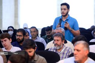 نشست صمیمی با نوجوانان حاضر در حج 1404