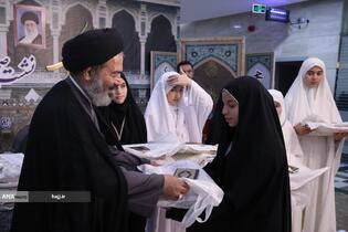 نشست صمیمی با نوجوانان حاضر در حج 1404