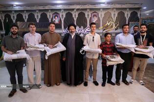 نشست صمیمی با نوجوانان حاضر در حج 1404