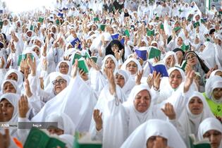 دعای عرفه در صحرای عرفات