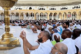 حجاج بیت الله الحرام در مسجد الحرام