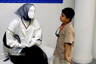 حضور بازدیدکنندگان از جشنواره بین&zwnj;المللی مد و لباس فجر 