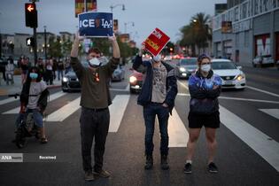 درگیری پلیس ضد شورش و معترضان در لس&zwnj;آنجلس آمریکا