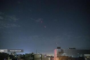 فعالیت پدافند هوایی علیه اهداف متخاصم در آسمان تهران