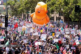 اعتراضات مردم آمریکا به سیاست های ترامپ