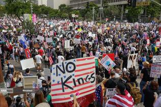 اعتراضات مردم آمریکا به سیاست های ترامپ