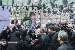 تشییع و خاکسپاری شهدای حملات رژیم صهیونیستی در قطعه42 بهشت زهرا(س)