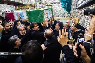 تشییع و تدفین پیکر مطهر دانشمند هسته‌ای شهید محمدمهدی طهرانچی رییس دانشگاه آزاد اسلامی و همسر گرانقدرش شهیده مژگان قراویری در حرم حضرت عبدالعظیم حسنی(ع)