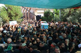 تشییع پیکر سردار شهید امیر علی حاجی زاده و و سردار محمود باقری فرمانده موشکی این نیرو