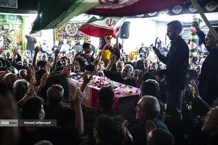 وداع با پیکر بسیجی شهید حسین یوسفخانی