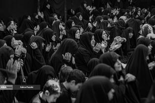 عزاداری اباعبدالله الحسین(ع) در حسینیه سادات اخوی