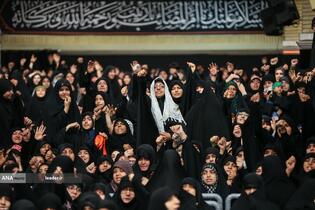 مراسم عزاداری شب هفتم محرم در حسینیه امام خمینی(ره)