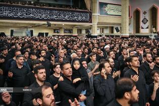 مراسم عزاداری شب هفتم محرم در حسینیه امام خمینی(ره)