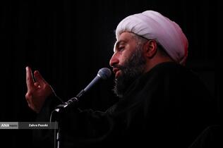 عزاداری شب های محرم در هیأت ریحانه النبی