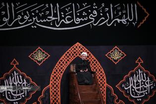 مراسم عزاداری شام غریبان حسینی (ع) در حسینیه امام خمینی