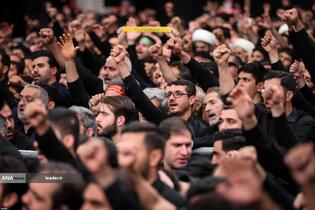 مراسم عزاداری شام غریبان حسینی (ع) در حسینیه امام خمینی