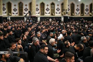مراسم عزاداری شام غریبان حسینی (ع) در حسینیه امام خمینی
