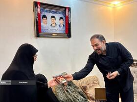 دیدار و تکریم خادمیاران رضوی منطقه 14 تهران با خانواده شهیدان محمدعلی،علی اصغر و جواد امینی بیات