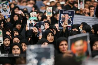 بزرگداشت شهدای جنگ تحمیلی اخیر با حضور رهبر معظم انقلاب