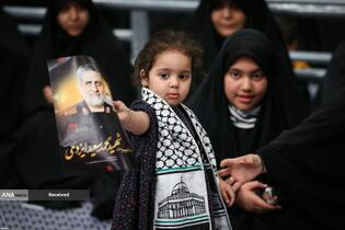 بزرگداشت شهدای جنگ تحمیلی اخیر با حضور رهبر معظم انقلاب