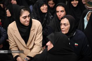 بزرگداشت شهدای جنگ تحمیلی اخیر با حضور رهبر معظم انقلاب